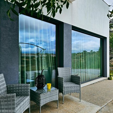 Juncao - Apartamentos Completos ミランダ・ド・ドウロ エクステリア 写真
